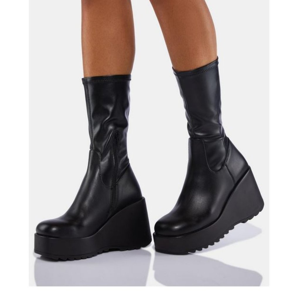 STEVE MADDEN - Proceed Wedge Boots - Size 8.5 Women's